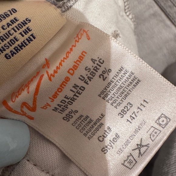 Citizens of Humanity- Gray Denim Jeans with Embroidered Pocket - Picture 10 of 12